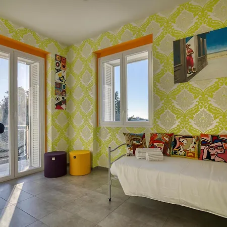 La Lincolnia - With Garden And Seaview - Happy Casa de Férias