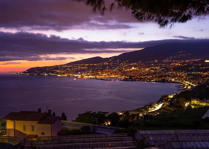 Σπίτι διακοπών La Lincolnia - With Garden And Seaview - Happy *